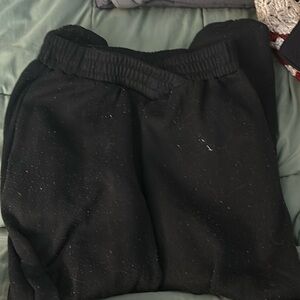Will be cleaned before shipped, sweatpants